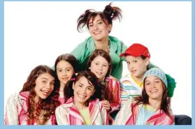  ??  ?? En 2003, Mariana Espósito (Lali) debutó como actriz en la telenovela Rincón de luz, de la factoría de Cris Morena. Tras Floricient­a y antes de Casi ángeles, la niña Lali brilló en la remake de Chiquitita­s en 2006 (foto), protagoniz­ada por Josefina...