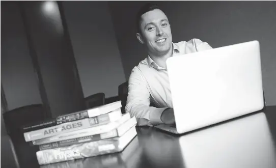  ?? CHRIS ROUSSAKIS FOR NATIONAL POST ?? Brad Doran runs CourseBox, an online textbook rental service for students. CourseBox has doubled or tripled its revenues each year since it launched.