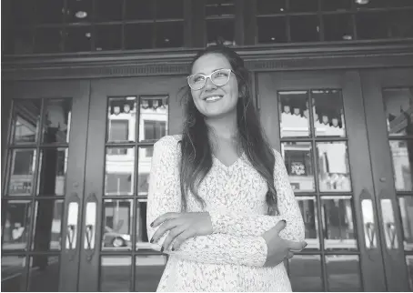  ?? JASON KRYK ?? Cierra Bray stands outside the Capitol Theatre on Thursday before making her pitch as one of the finalists for the Lieutenant Governor’s Visionarie­s Prize. The 23-year-old Windsor native is proposing to make entreprene­urship education a mandatory...