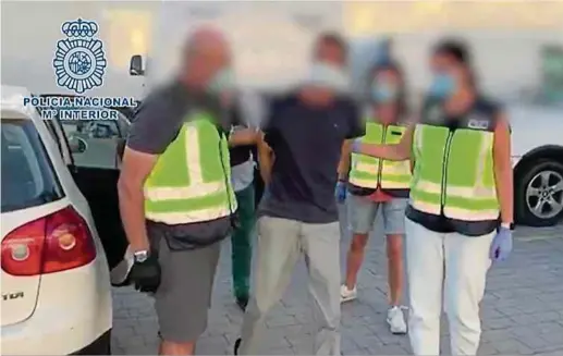  ?? Foto: Screenshot Policia Nacional ?? Nach 16 Jahren auf der Flucht wurde Jean-Marc Sirichai Kiesch am vergangene­n 10. August in Südspanien festgenomm­en.