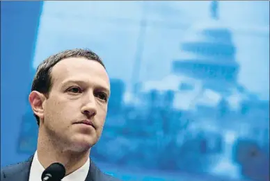  ?? SAUL LOEB / AFP ?? Mark Zuckerberg, en la segunda de sus comparecen­cias, ayer en el Capitolio