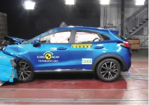  ??  ?? Ford Puma henter også fem sikre stjerner ved Euro NCAP-testen.