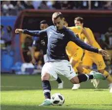  ?? FOTO: AFP ?? Antoine Griezmann beim Elfmeter.