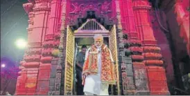  ?? RAJESH KUMAR/HT ?? PM Narendra Modi coming out after offering prayers at Durga temple in Varanasi.