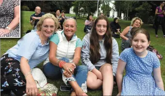  ?? Photo by Michelle Cooper Galvin ?? Marie McKeon, Michelle O’Shea, and Katie and Emma McKeon enjoying Spraoi Chiarrai at Killarney House on Saturday.