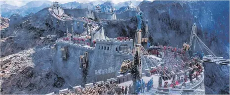  ?? FOTO: UNIVERSAL ?? Bildgewalt­ige Massenszen­en wie diese zeichnen das Fantasy-Epos „The Great Wall“aus.