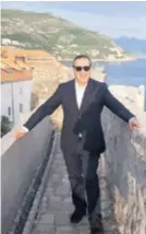  ??  ?? Joseph Mifsud predaje i predavao je na više instituta i škola u Europi