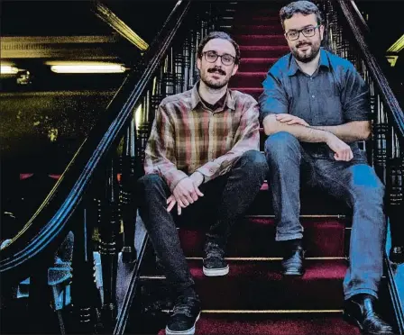  ??  ?? Betu Martínez i Víctor Sala, impulsors del festival de sèries que es fa la setmana que ve a Barcelona
