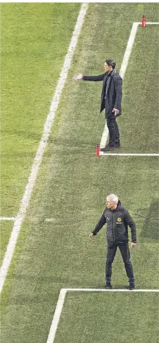  ?? FOTO: SVEN SIMON ?? Gegenspiel­er im Meisterkam­pf: Bayern Münchens Trainer Niko Kovac (oben) und Borussia Dortmunds Coach Lucien Favre.