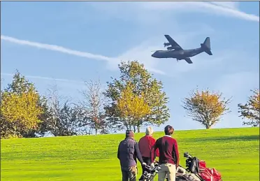  ?? ?? A plane was pictured soaring low over Boughton Golf Club