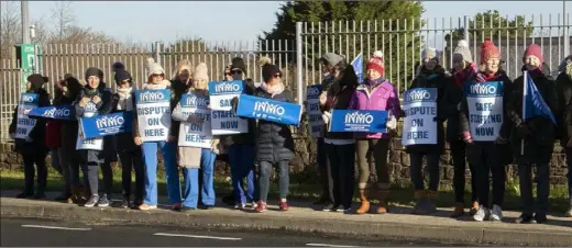  ??  ?? Some of the nurses on picket duty at Wexford General Hospital.