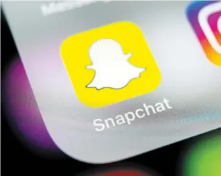  ?? DREAMSTIME ?? Niagara’s public health unit is turning to Snapchat to reach younger adults who are not getting the message about COVID-19 safety measures such as social distancing.