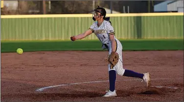  ?? Penny Chanler/Special to News-Times ?? Hot start: Junction City's Karla Castillo hurls a pitch toward the plate against Smackover in the season opener. The Lady Dragons are 2-0 and will travel to Ouachita on Tuesday.