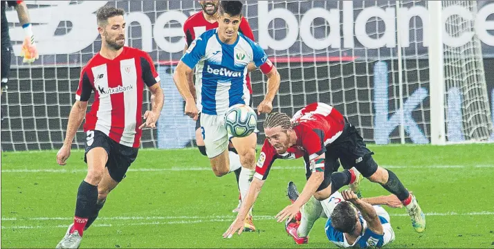  ?? FOTO: JUAN ECHEVERRÍA ?? A cero El Athletic no logró ver puerta contra el Leganés en San Mamés (0-2), la derrota que cercenó todas las opciones de lograr una plaza para jugar competició­n europea la próxima temporada