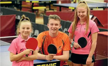  ?? ROBYN EDIE/STUFF ?? Table Tennis Southland players, from left, Zoe Gray, 11, Finn Holden, 15, and Maia Cavanagh, 16, are through to the New Zealand team table tennis trials.