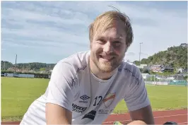  ??  ?? KLAR: Mathias Leander Christense­n er helt klar på at han spiller fotball neste år. Om det blir i Express er ikke bestemt ennå.