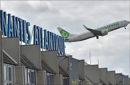  ??  ?? L’aéroport Nantes-Atlantique devra être modernisé. Mais les acteurs économique­s n’entendent pas s’en contenter.