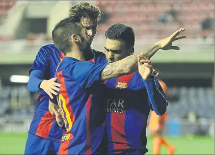  ?? FOTO: P.MORATA ?? Cardona, Perea y Romera suman 30 goles entre los tres en lo que va de curso con el Barça B