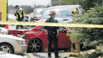  ?? LEAH HENNEL ?? The scene of a fatal collision at 130 Ave SE Superstore parking lot in Calgary on Aug 2, 2017. A friend on one of the drivers says the man, accused of criminal negligence causing death, may have had a seizure.