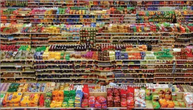  ?? PIC: PETER BOND UNSPLASH ?? Stacked in their favour: Ultraproce­ssed foods are filling shelves in middle-income countries