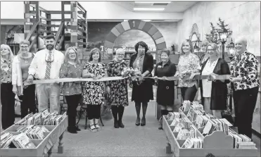  ?? Catoosa County Public Schools ?? School officials cut the ribbon at the new Ben Carson Reading Room on the Ringgold Elementary/primary campus.