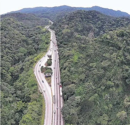  ??  ?? Proyecto. Será construido entre el tramo de Los Chorros y finalizará adelante de la zona conocida como la pedrera. Tiene una extensión de 1.6 kilómetros.