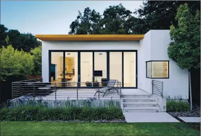  ?? COURTESY OF DAVE EDWARDS ?? The pandemic has pushed the demand for accessory dwelling units, or ADUs, like this one in Palo Alto designed by Maydan Architects.