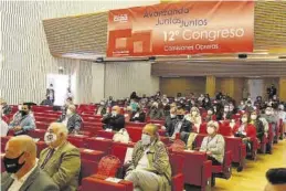  ??  ?? Delegados sindicales asistentes al congreso de CCOO.