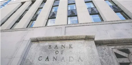  ?? POSTMEDIA NEWS FILES ?? So far, the Bank of Canada is fighting the economic dimension of the COVID-19 crisis mostly alone, says Kevin Carmichael.