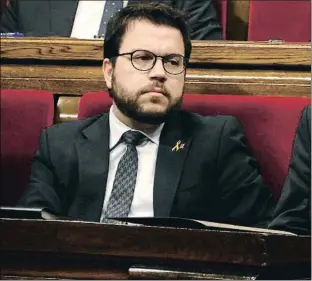  ?? RAFA GARRIDO / ACN ?? Aragonès, en el banco del Govern, en el último pleno del Parlament