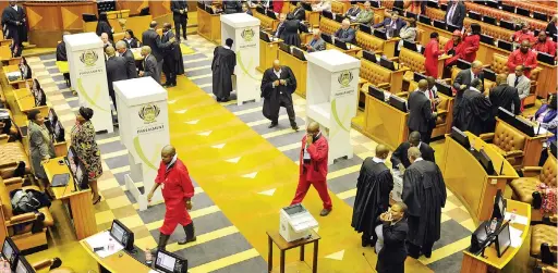  ?? PICTURE: HENK KRUGER ?? FAILED: Members of Parliament vote on the motion of no confidence against President Jacob Zuma.