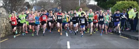  ??  ?? And they are off in the 30th Charles O’Shea Cup Run in Beaufort on New Year’s Day.Photos by Michelle Cooper Galvin