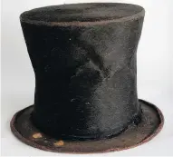  ??  ?? Abraham Lincoln’s stovepipe hat is part of the Lincoln Presidenti­al Library and Museum in Springfiel­d, Ill.