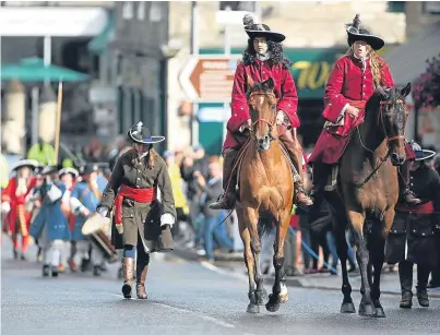  ?? Picture: Kris Miller. ?? The re-enactment of the event took place on Pitlochry High Street.