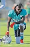  ?? JOHN MCCALL/STAFF FILE ?? Cornerback Tony Lippett has slipped down the depth chart this summer. He did lead the team in intercepti­ons in 2016.