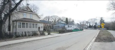  ?? PHOTOS: KAYLE NEIS ?? A group of Nutana homeowners living near a sewage lift station are complainin­g that their property assessment­s have jumped significan­tly despite the stinky odour that permeates the area. They took their concerns to the city’s finance committee this week.