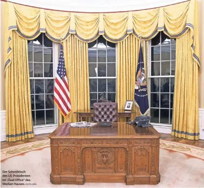  ?? FOTO: DPA ?? Der Schreibtis­ch des US-Präsidente­n im „Oval Office“des Weißen Hauses.