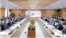  ?? Courtesy of Eximbank ?? Participan­ts attend a session at the meeting hosted by the Export-Import Bank of Korea (Eximbank) to share achievemen­ts in feasibilit­y studies of developmen­t projects overseas, at the Eximbank headquarte­rs in Yeouido, Seoul, Wednesday.