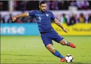  ?? MADDIE MEYER / GETTY IMAGES ?? U.S. men’s national team player Cameron Carter-Vickers was born and raised in England, but his father is a former LSU basketball star. The U.S. will play England today at Wembley Stadium.