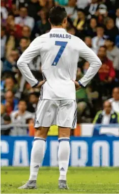  ?? Foto: Kiko Huesca, dpa ?? Es läuft nicht gut für Cristiano Ronaldo. Der Star von Real Madrid steckt in einer Schaffensk­rise.