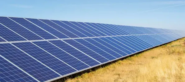  ?? Supplied ?? ABOVE:With carbon taxes looming, internatio­nal pressure will be brought to bear on farmers and companies to enhance their energy efficienci­es by using more environmen­tally friendly sources of energy, such as solar power.