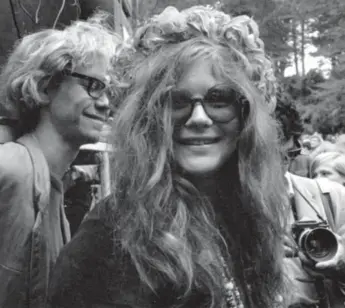  ?? MICHAEL OCHS ARCHIVES/GETTY IMAGES ?? Janis: Little Girl Blue, which airs Tuesday on PBS, shows her at her 10th high school reunion in Port Arthur, Texas.