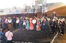  ??  ?? Inauguraci­ón oficial del Campeonato Nacional Mexicano, en Guanajuato