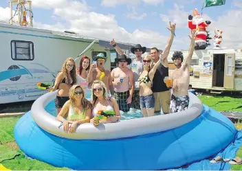  ?? TROY FLEECE/LEADER-POST ?? A younger crowd enjoys the Craven Country Jamboree now, like these campers in 2011.