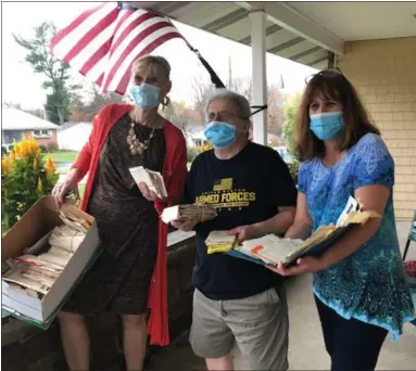  ?? SUBMITTED PHOTO ?? From left, Patricia Gallagher, Ron Cavello and Mary Ann Campo met at Cavello’s home on Veterans Day.