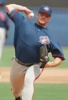  ?? TONY BOCK/TORONTO STAR FILE PHOTO ?? Roger Clemens, whose pitching feats were tarnished by allegation­s of steroid use, will be eligible for the Baseball Hall of Fame until 2022.