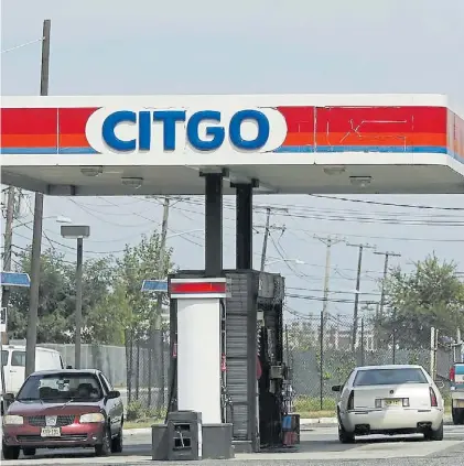 ?? AP ?? Nafta. Una estación de servicio de Citgo en Philadelph­ia. En EE.UU. hay unas 10.000 gasolinera­s.