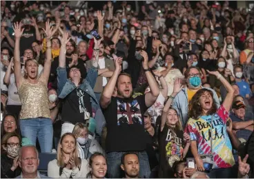  ?? KARL MONDON — STAFF ARCHIVES ?? Paul McCartney fans cheer during his performanc­e at the Oakland Arena on May 6, 2022. The venue said Thursday it had more than 65events that drew more than half a million people last year to rebuff those who questioned its viability.
