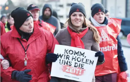  ?? Foto: imago/Hartenfels­er ?? Beim Streik der IG Metall in Frankfurt am Main im Februar des Jahres
