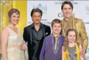  ?? PTI ?? Canadian Prime Minister Justin Trudeau and his family with actor ▪
Shah Rukh Khan, in Mumbai on Tuesday.